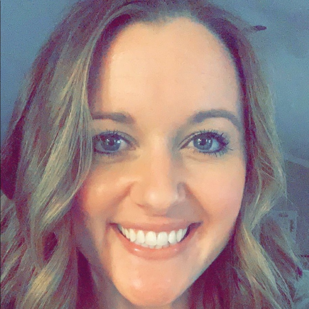Meet your Posher, Victoria